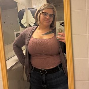 Meet your Posher, Megan